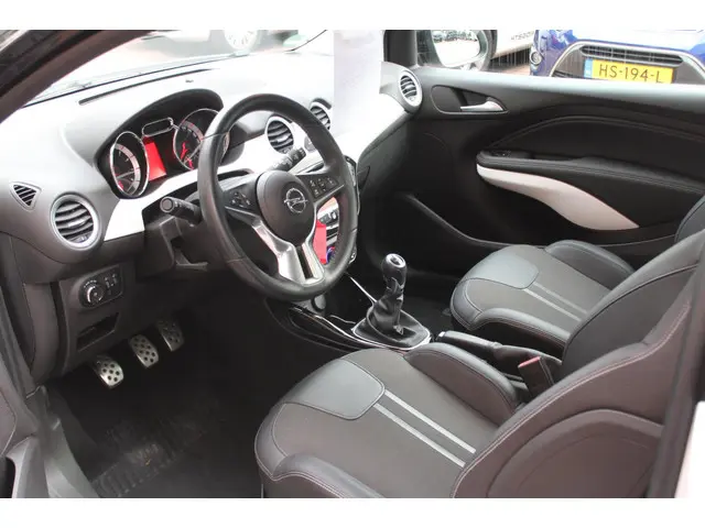 Opel ADAM 1.0 Turbo Slam 2015 Benzine 8