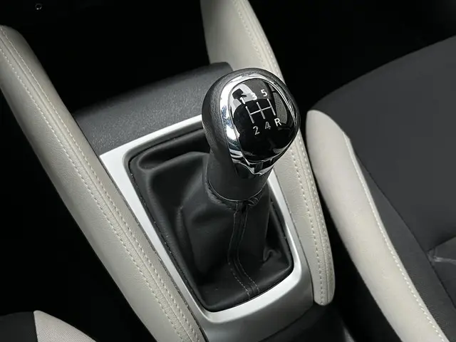 Nissan Micra 1.0 IG-T N-Design 2022 Benzine 22