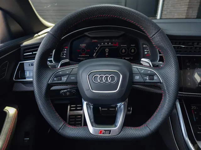 Audi RSQ8 quattro 2020 Benzine 37