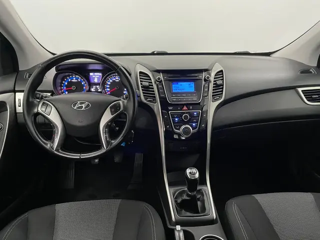 Hyundai i30 1.4 AIRCO PDC LMV 2014 Benzine 8