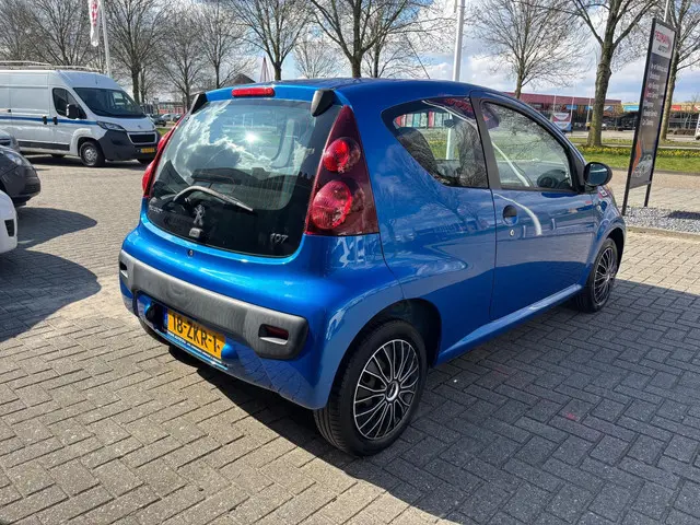 Peugeot 107 1.0 Access Accent 2012 Benzine 5