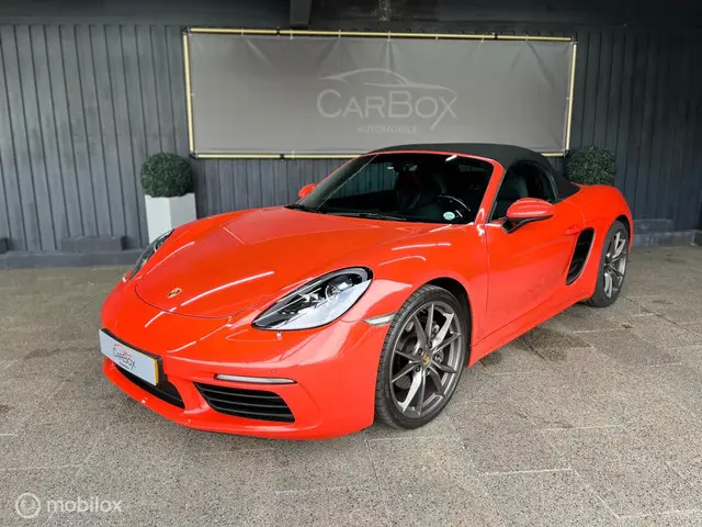 Porsche 718 Boxster 2.0 2016 Benzine 8
