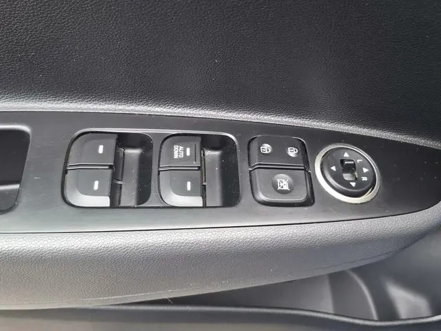 Hyundai i10 1.0i Comfort 2018 Benzine 26