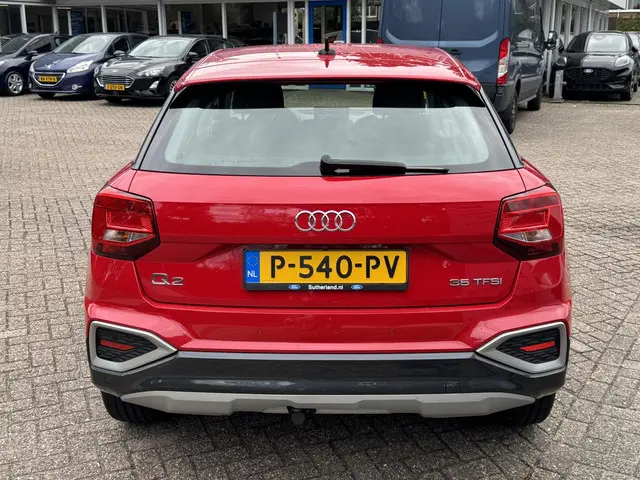Audi Q2 35 TFSI S Edition 2021 Benzine 4