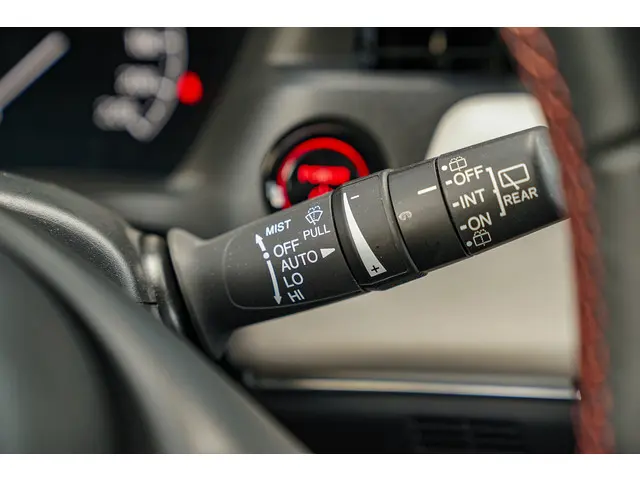 Honda HR-V 1.5i e:HEV ADVANCE STYLE 2024 Hybride Benzine 57