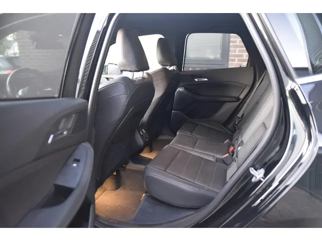 BMW 2 Serie Active Tourer 218i 2022 Benzine 6