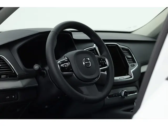 Volvo XC90 T8 Recharge Plus Bright 2024 Hybride Benzine 5