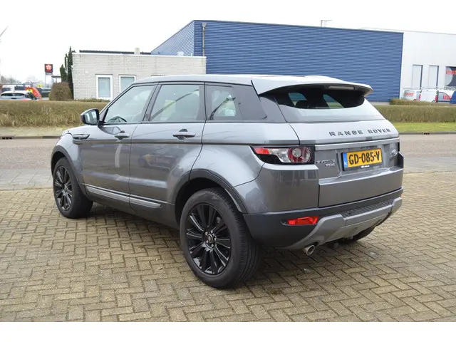 Land Rover Range Rover Evoque 2.2 eD4 2WD Pure 2015 Diesel 6