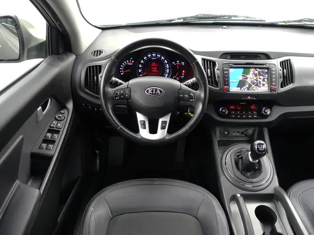 Kia Sportage 1.6 GDI X-ecutive Plus Pack- 2012 Benzine 6