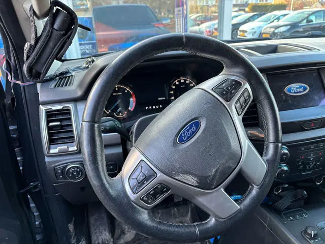 Ford Ranger 2.0 EcoBlue XLT Super Cab 2022 Diesel 12