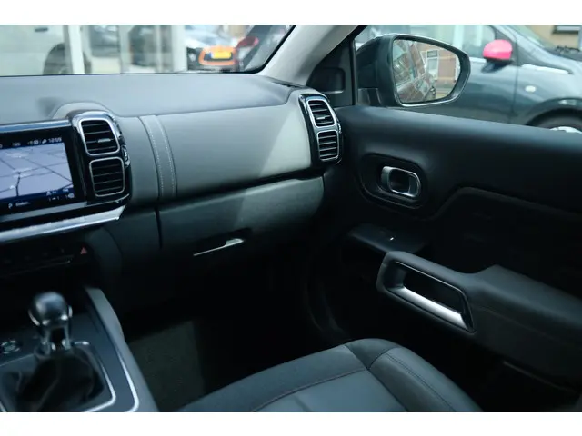 Citroën C5 Aircross PT 130 Feel 2021 Benzine 52