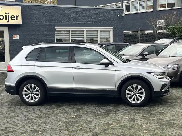 Volkswagen Tiguan 2