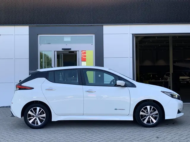 Nissan Leaf Acenta 40 kWh 2020 Elektrisch 14