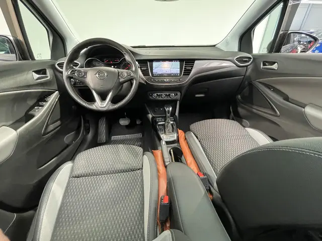 Opel Crossland X 3