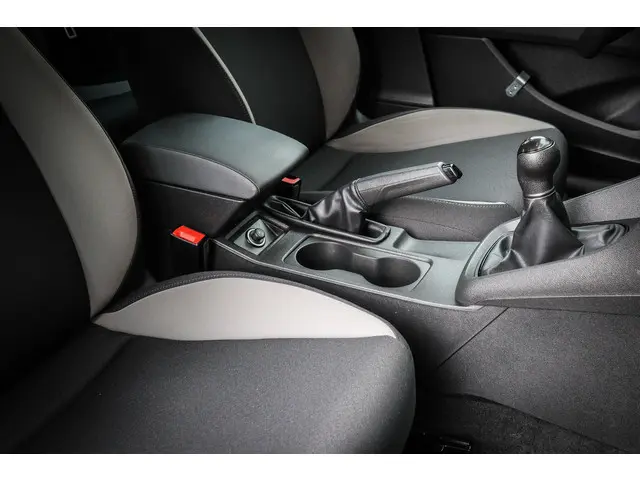 SEAT Leon 1.0 EcoTSI Reference 2016 Benzine 13