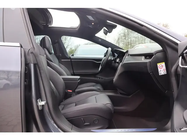 Tesla Model S 100D 2018 Elektrisch 11