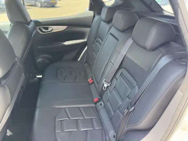 Nissan QASHQAI 1.3 DIG-T Premium Edition 2021 Benzine 14