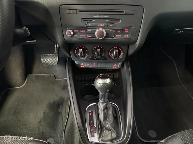 Audi A1 Sportback 1.4 TFSI Pro Line S 2012 Benzine 14