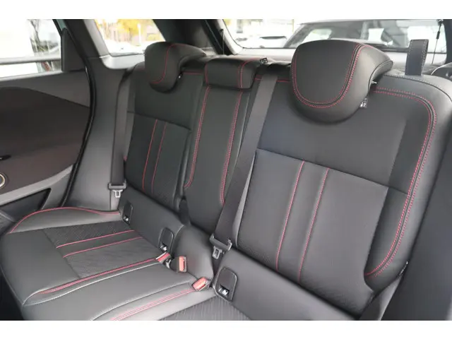 MINI Aceman E 2025 Elektrisch 18