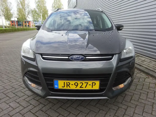 Ford Kuga 1.5 Titanium 2016 Benzine 6