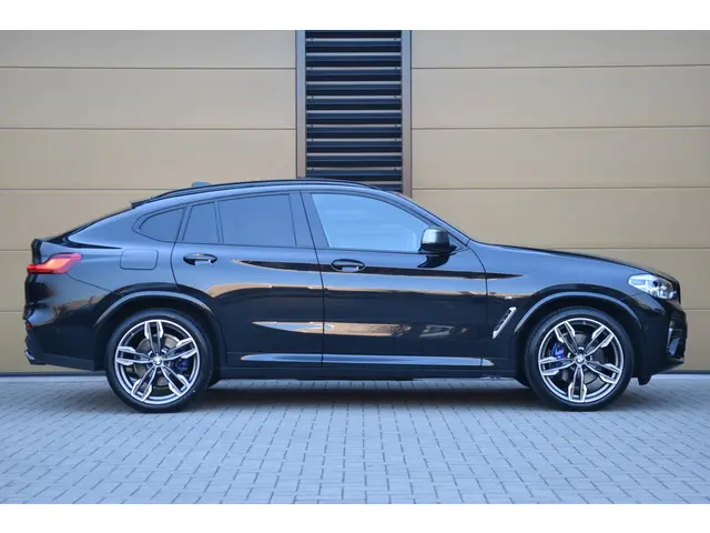BMW X4 M40i High Executive 2020 Benzine 7