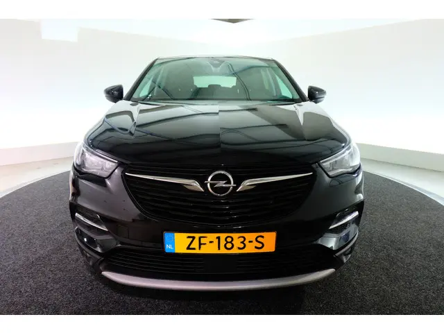 Opel Grandland X 1.2 Turbo Innovation 2019 Benzine 23