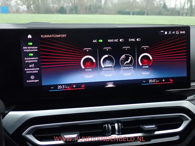 BMW 3 Serie Touring 320e 2022 Hybride Benzine 21