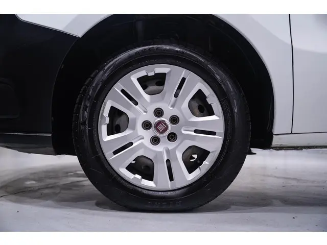 Fiat Doblò 1.3 MJet 90 pk L1H1 2015 Diesel 20