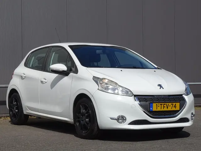 Peugeot 208 1.4 HDi Access airco LM 4-deurs 2012 Diesel 4