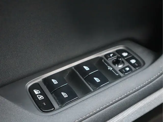 Polestar 2 Long Range Single Motor 2023 Elektrisch 34