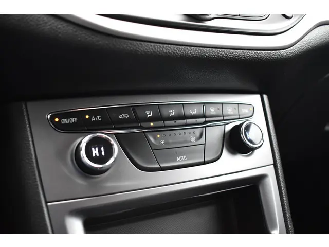 Opel Astra Sports Tourer 1.2 Edition 2020 Benzine 21