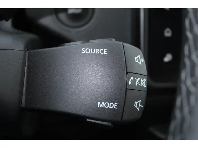 Dacia Duster 1.3 TCe 130 Journey 2023 Benzine 41