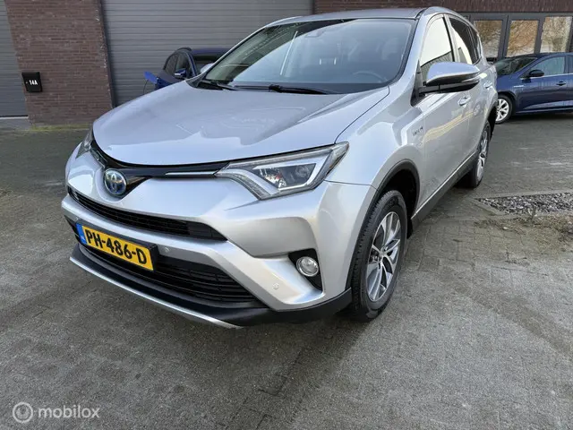 Toyota RAV4 2.5 Hybrid Style 2016 Hybride Benzine 6