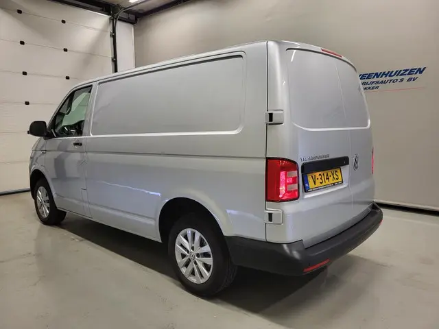 Volkswagen Transporter 2.0TDI Euro 6! 2019 Diesel 15