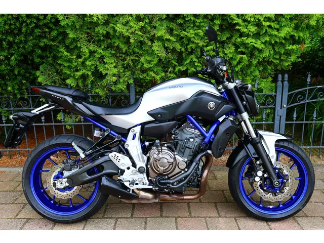 Yamaha MT 07 | MT 07 | MT-07 55KW 2015 Benzine 10