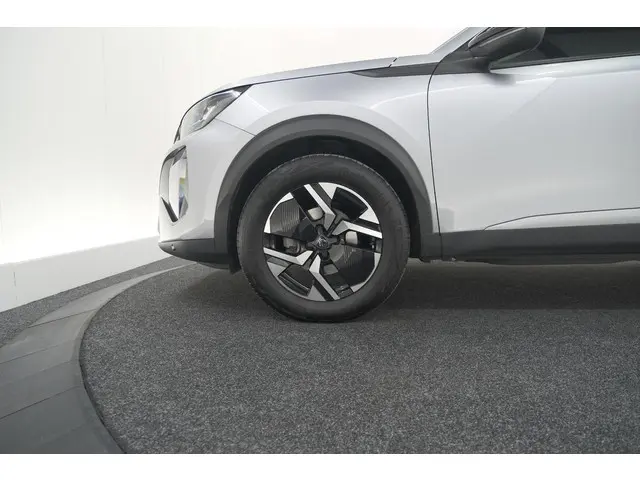 Peugeot 2008 PureTech 100 Allure 2024 Benzine 17