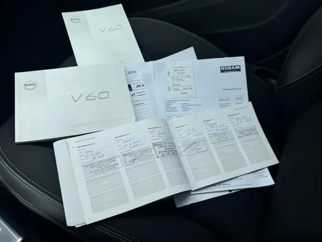 Volvo V60 1.5 T3 Nordic+|Navi|NL-Auto|Geartronic 2016 Benzine 18