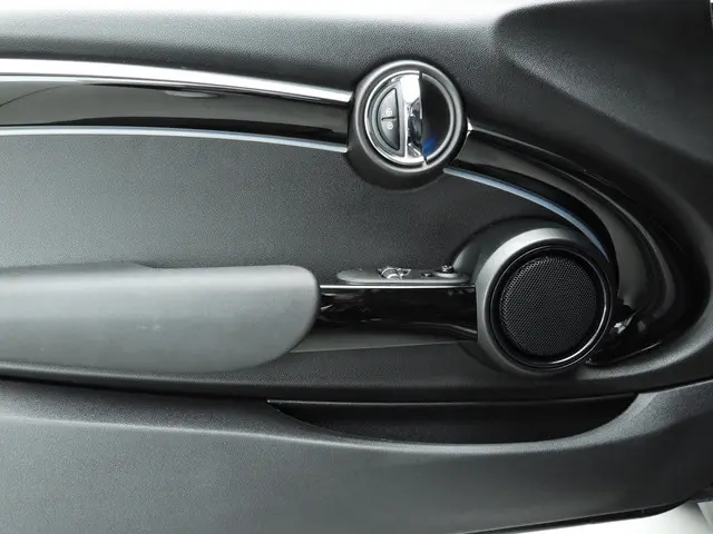 MINI 3-Deurs One 2022 Benzine 10