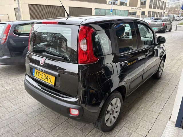 Fiat Panda 0.9 TwinAir Lounge 2019 Benzine 5