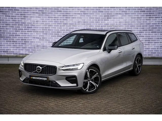 Volvo V60 2.0 B4 Plus Dark 2023 Benzine 16