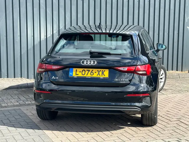 Audi A3 Sportback 30 TFSI Pro Line 2021 Benzine 8