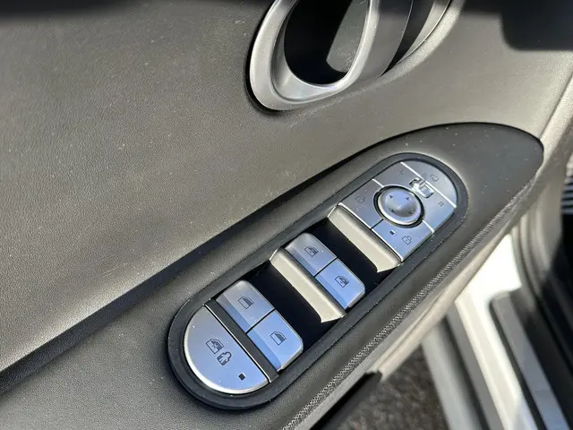 Hyundai IONIQ 5 Lounge AWD 77.4 kWh 2023 Elektrisch 17