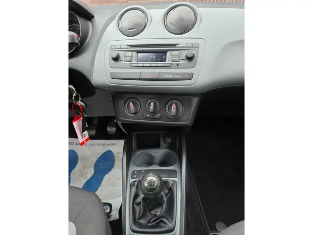SEAT Ibiza Seat Ibiza 1.2 TSI Enjoy Airco 2013 Benzine 16