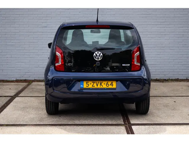 Volkswagen up! 1.0 move up! BlueMotion 2015 Benzine 11