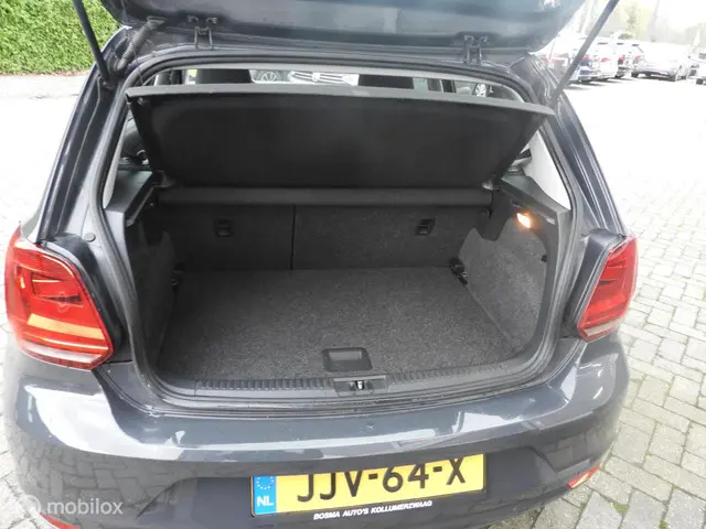 Volkswagen Polo 1.2 TSI Comfortline 2015 Benzine 9