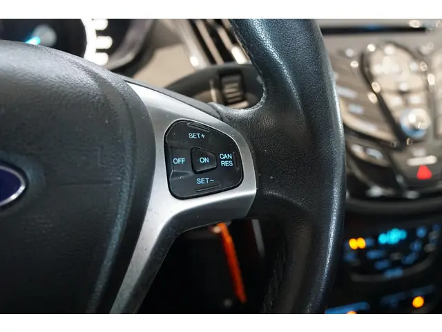 Ford B-MAX 1.0 EcoBoost Titanium 2015 Benzine 8