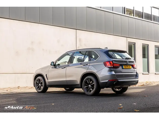 BMW X5 xDrive35i High Executive 2015 Benzine 15