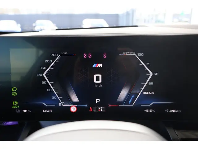 BMW i5 Touring M60 xDrive 2024 Elektrisch 16