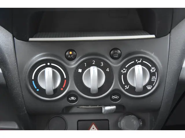Suzuki Alto 1.0 Comfort EASSS 2014 Benzine 9