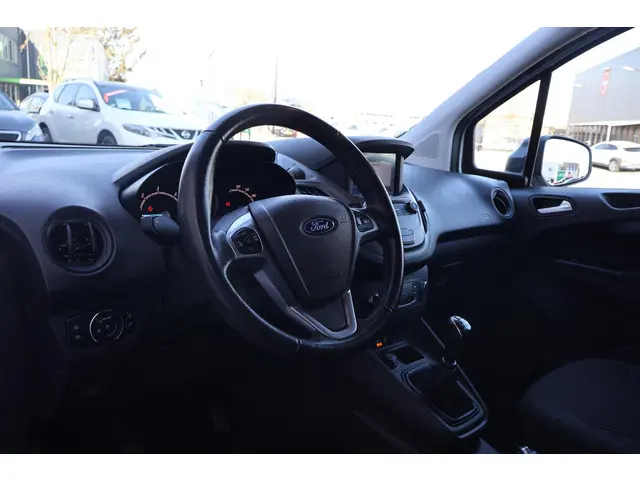 Ford Transit Courier 1.5 TDCI Trend 2019 Diesel 5